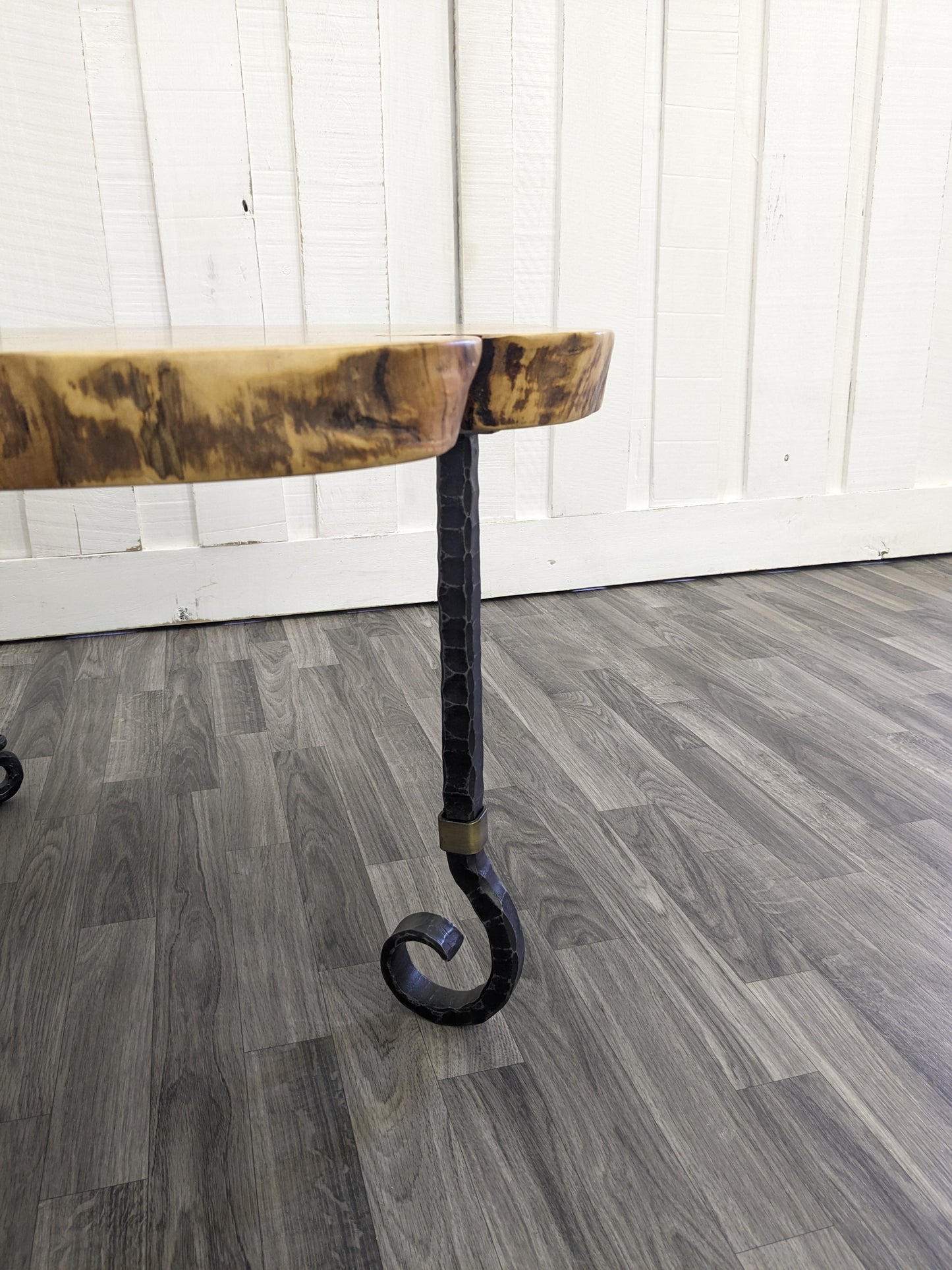 Heartland Table Leg